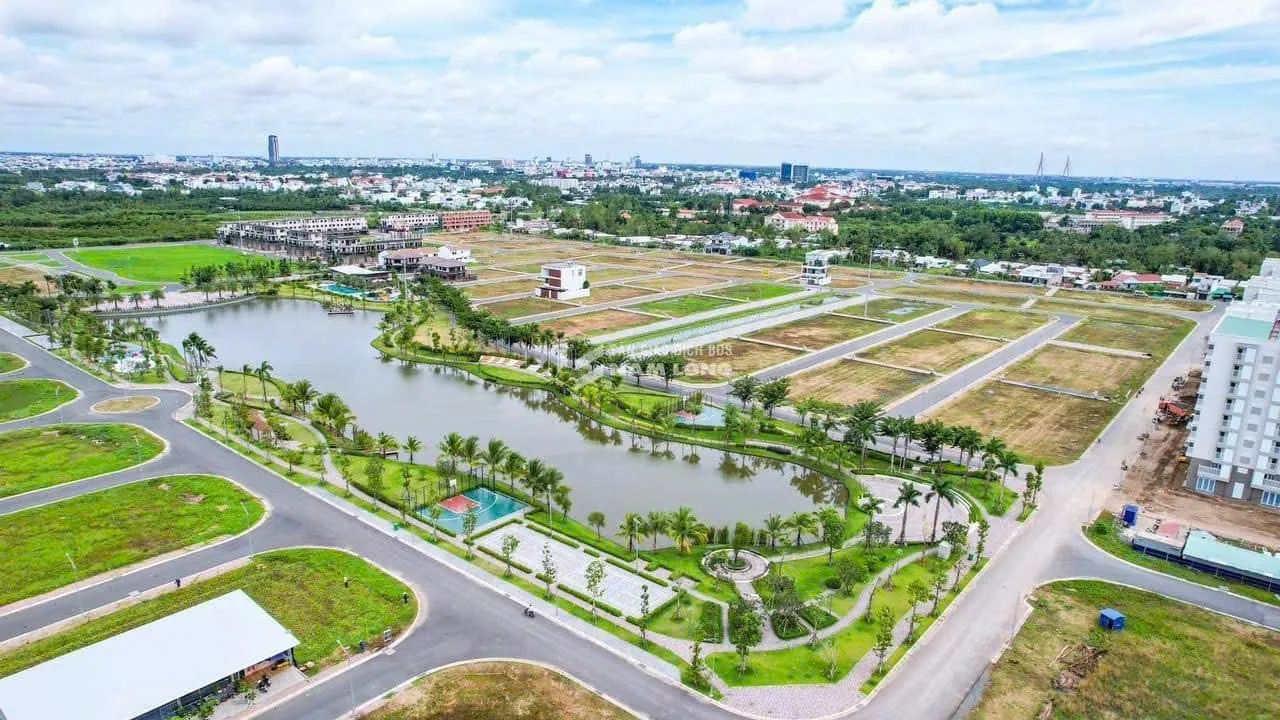 Toàn cảnh khu nhà phố xanh mát