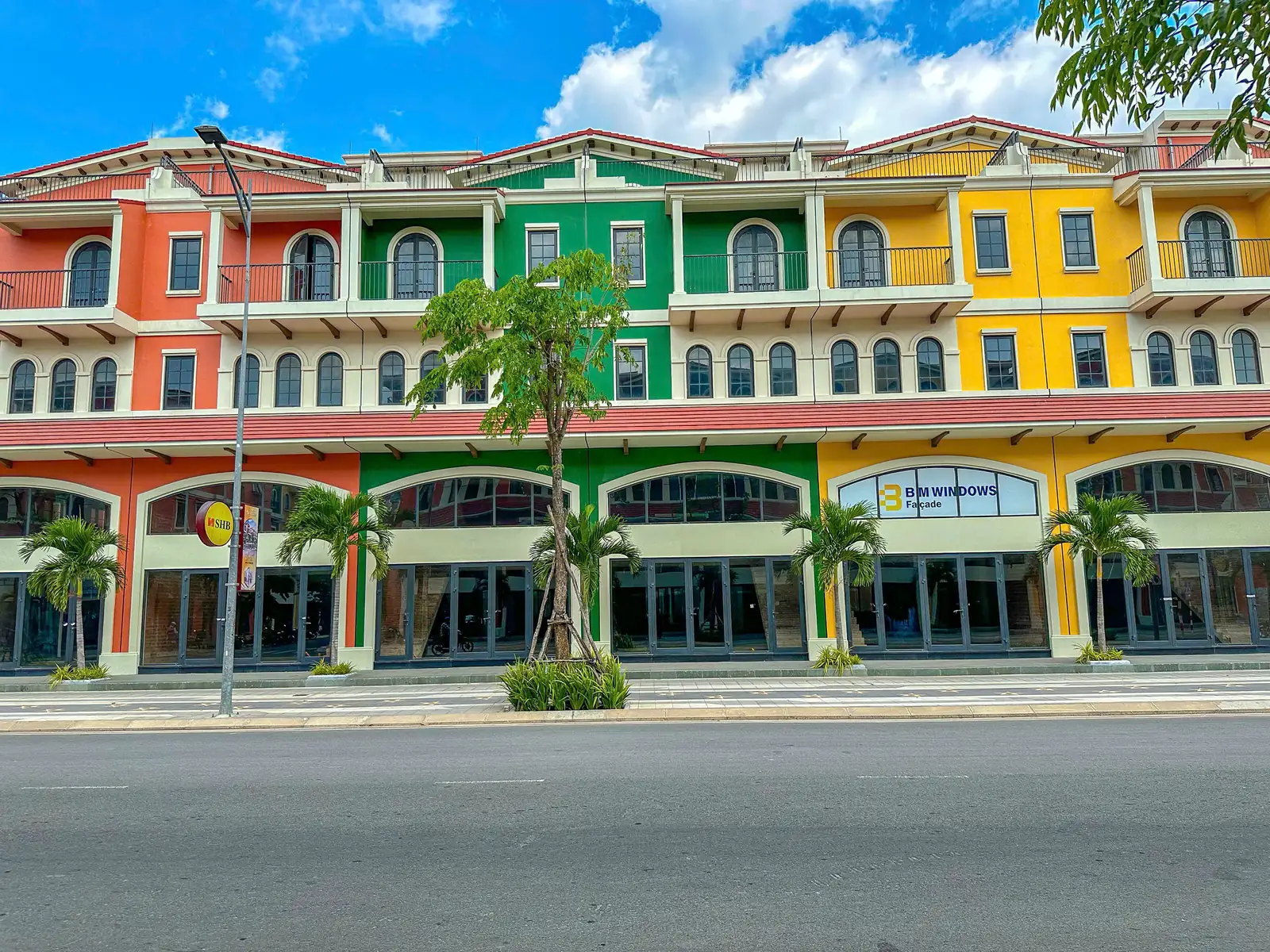 Nhà phố shophouse thương mại T&T Tam Đa Vĩnh Long phong cách Địa Trung Hải
